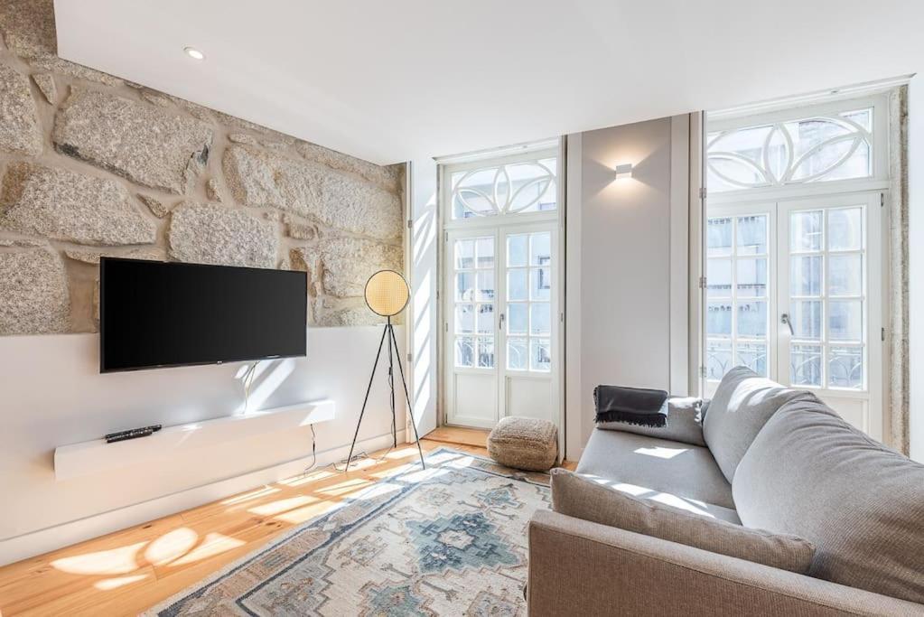 Ferienwohnung Cedofeita Balcony Porto Exterior foto
